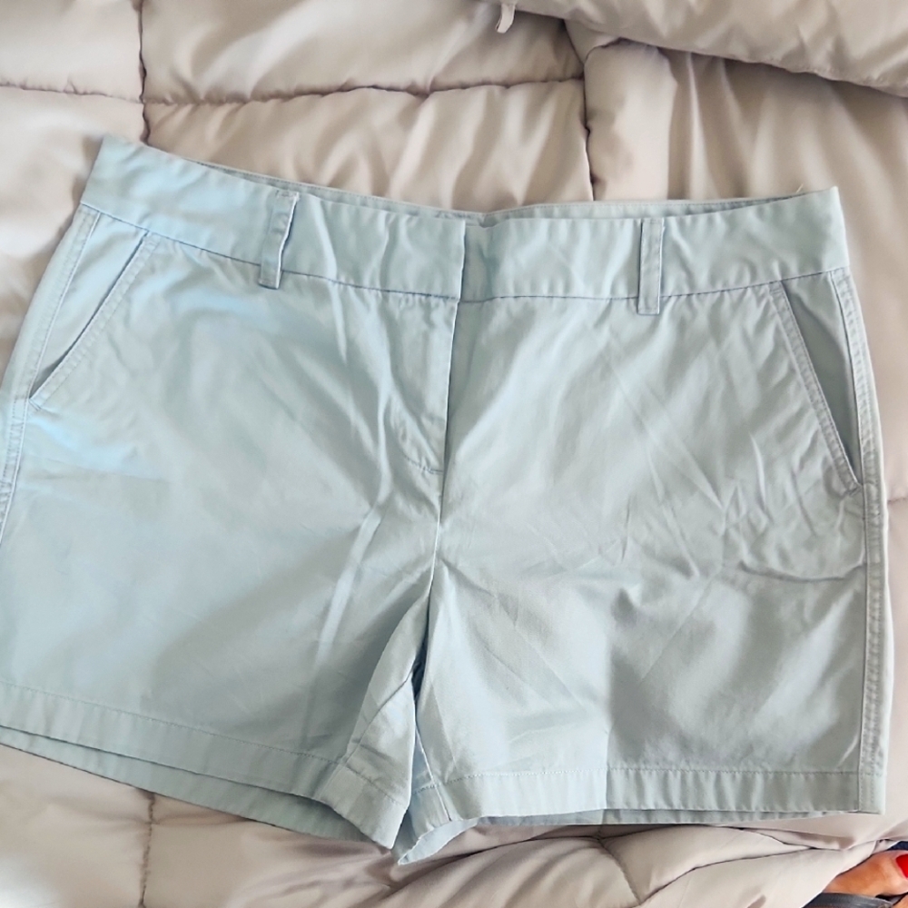 Vineyard Vines Women's Light Blue 5" Shorts